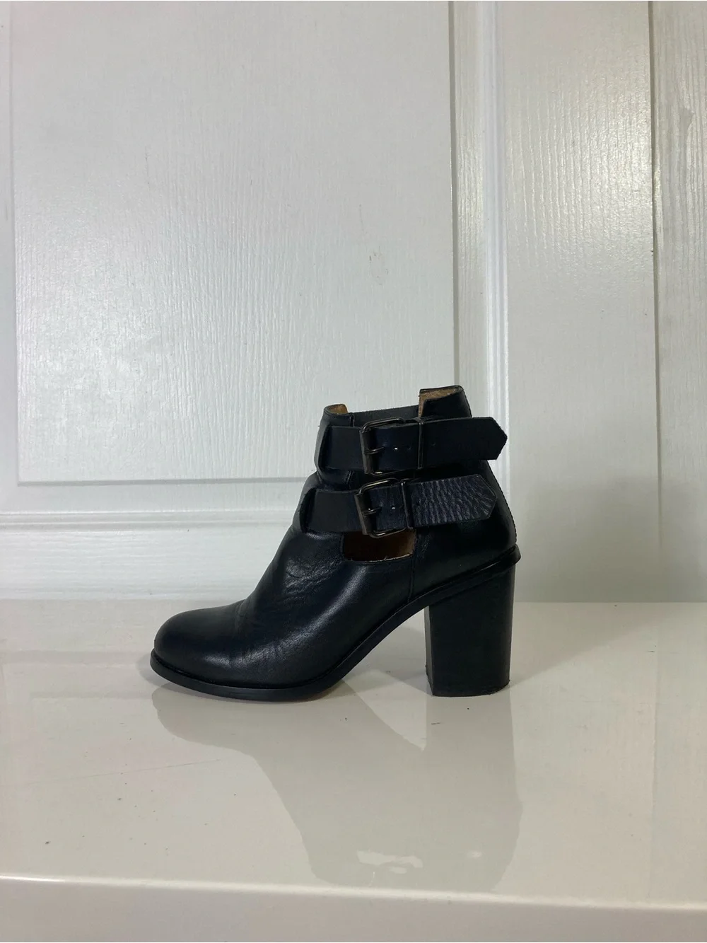 OFFICE LONDON Boots EU 37/US 7 Black Leather 2-Straps Buckle Stack Block Heel
